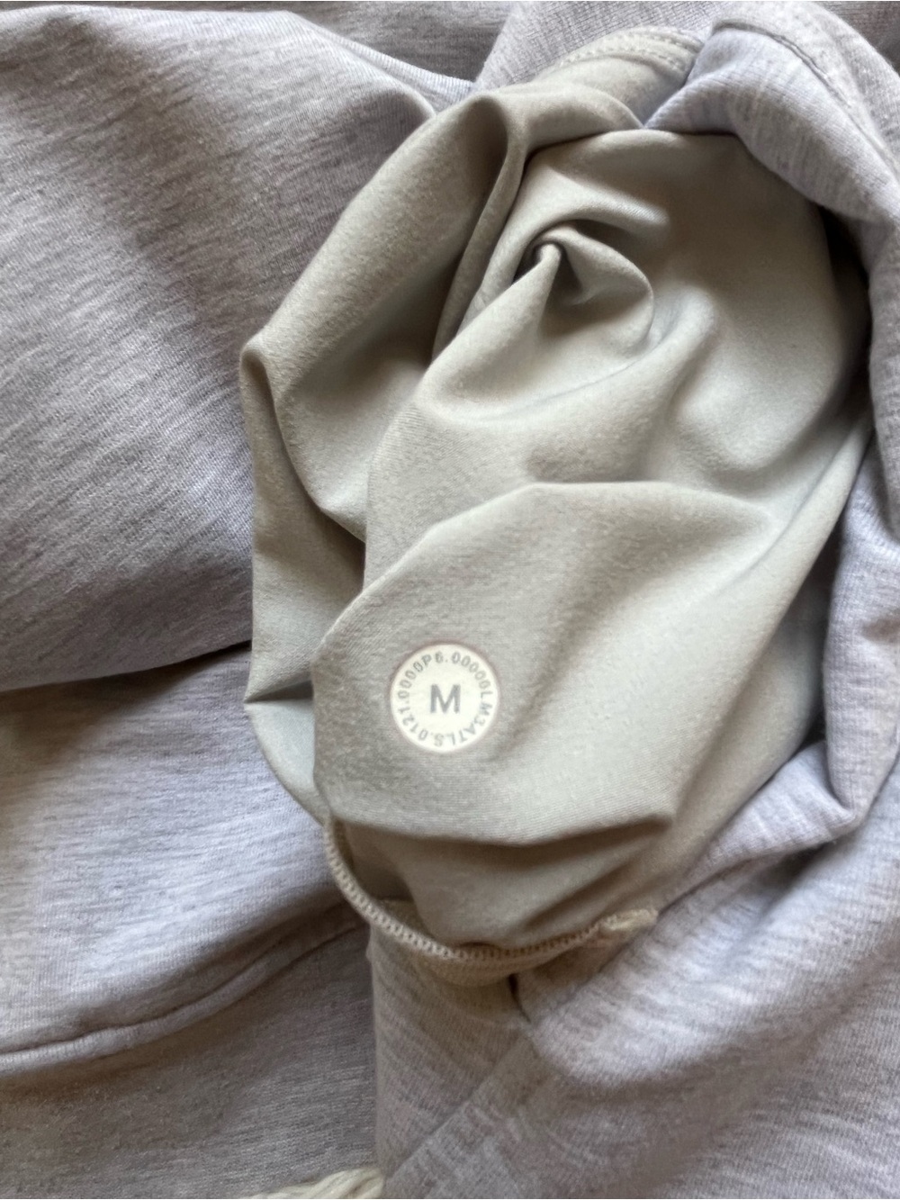 Men’s Lululemon City Sweat Pullover Hoodie
Size medium - Picture 8 of 12